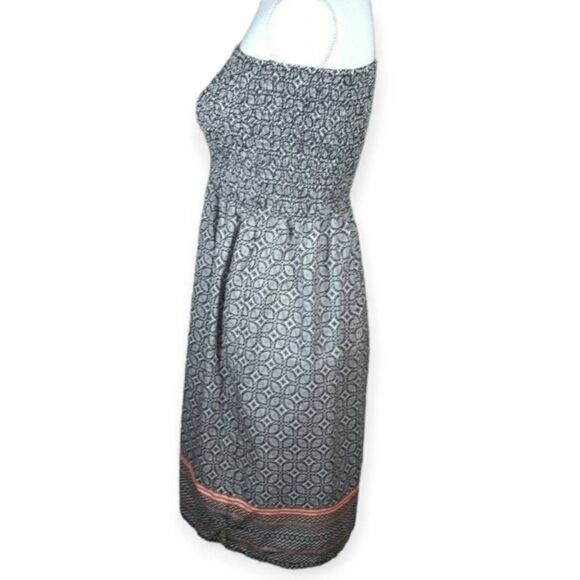 ATMOSPHERE BLACK & WHITE W/ ORANGE STRIPE STRAPLESS DRESS SZ.8 EUC. - Picture 4 of 7